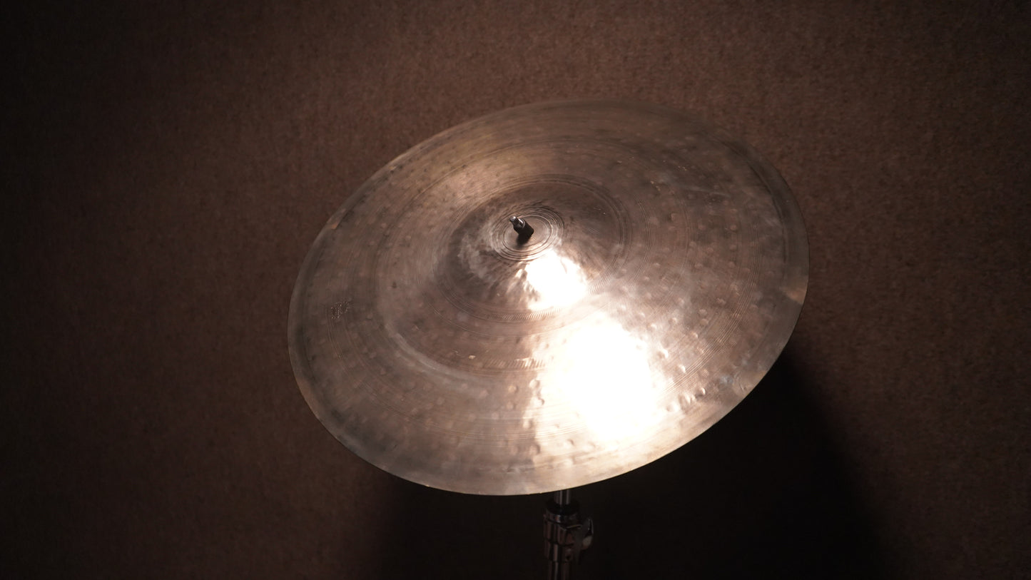 18" Hand Formed Big Bell 1479g