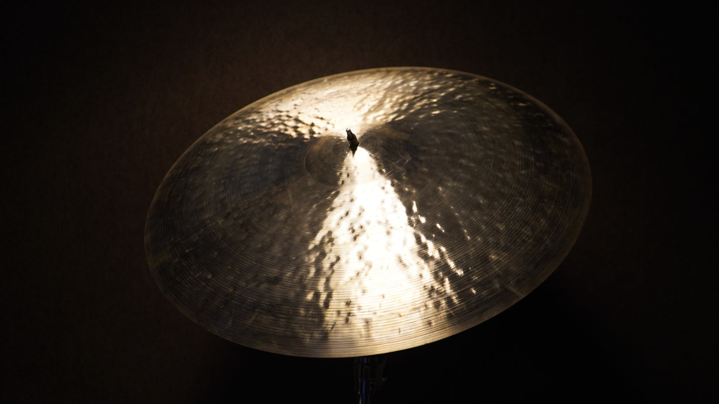 23" TW Tribute 2528g
