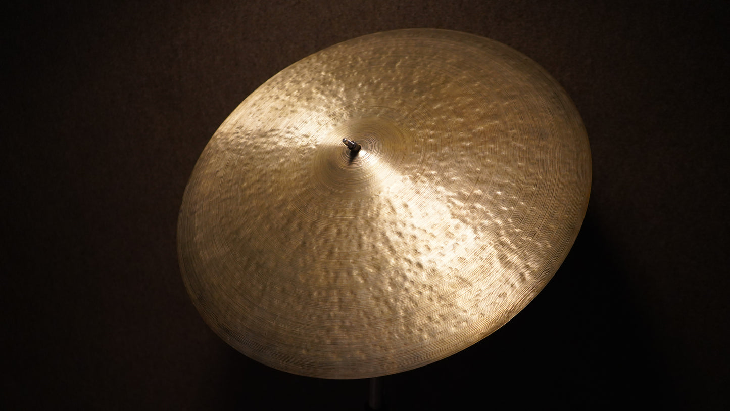 23" Nefertiti CB 2612g