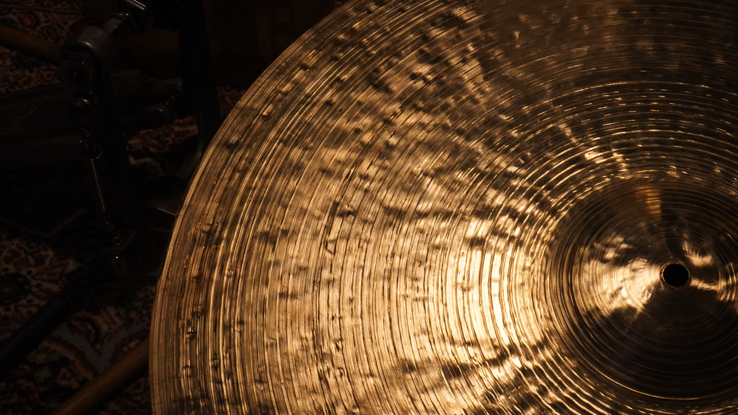 22" Nefertiti 2385g