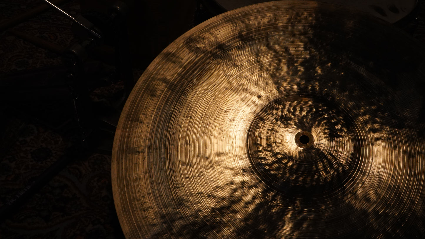 20" 6th Anniversary 2037g HFB