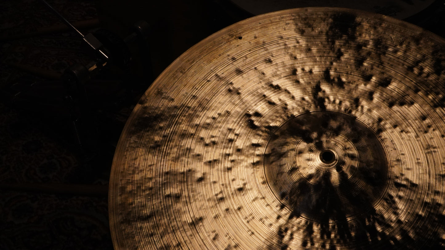 21" Nefertiti 1952g w/Rivets