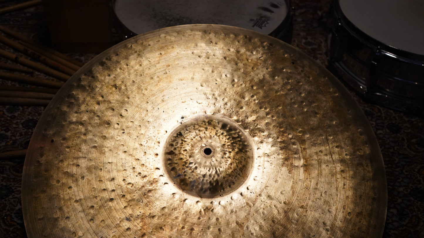 23" Gregory Hutchinson Signature Series 2760g