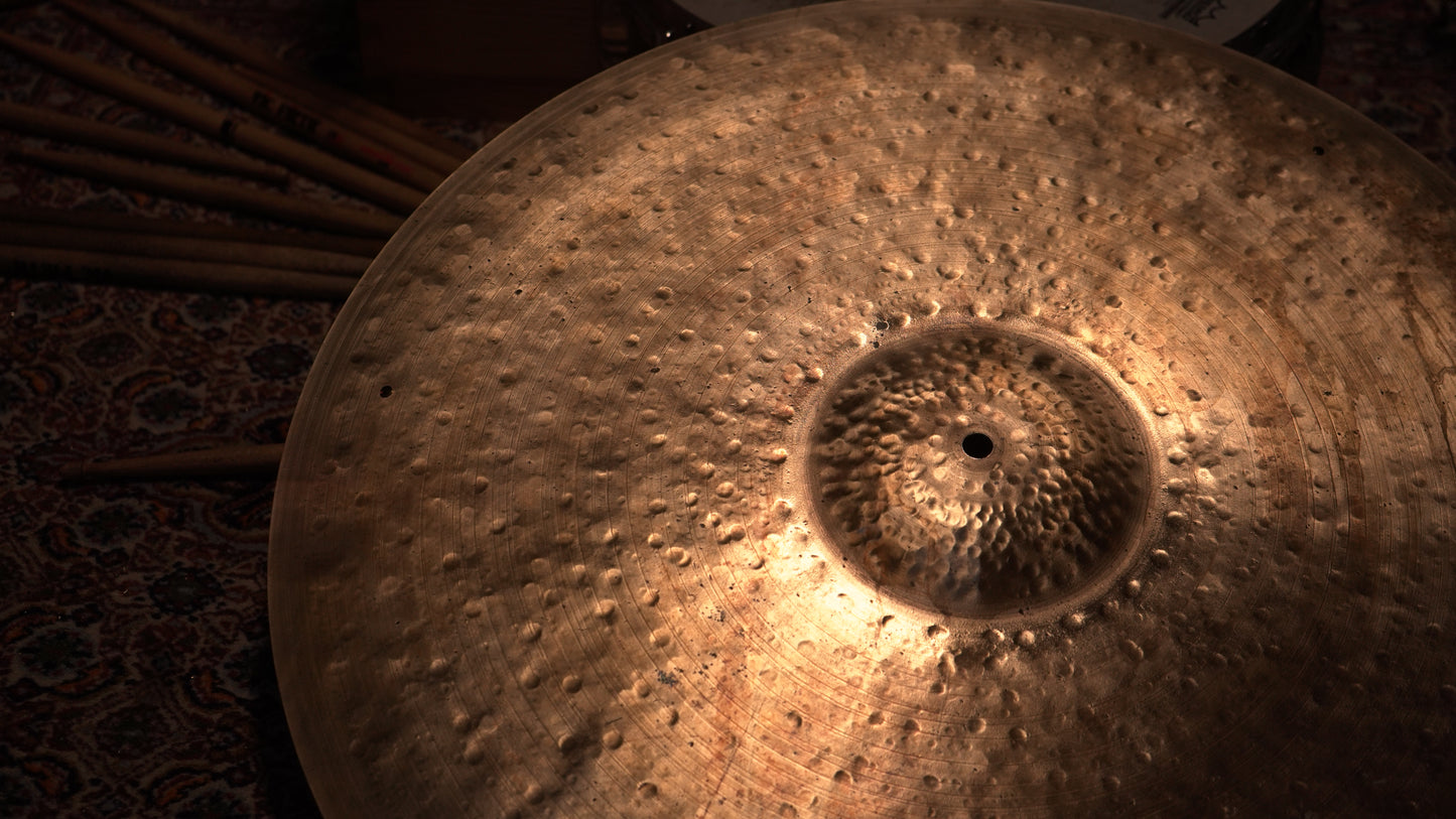 23" Gregory Hutchinson Signature Series 2760g