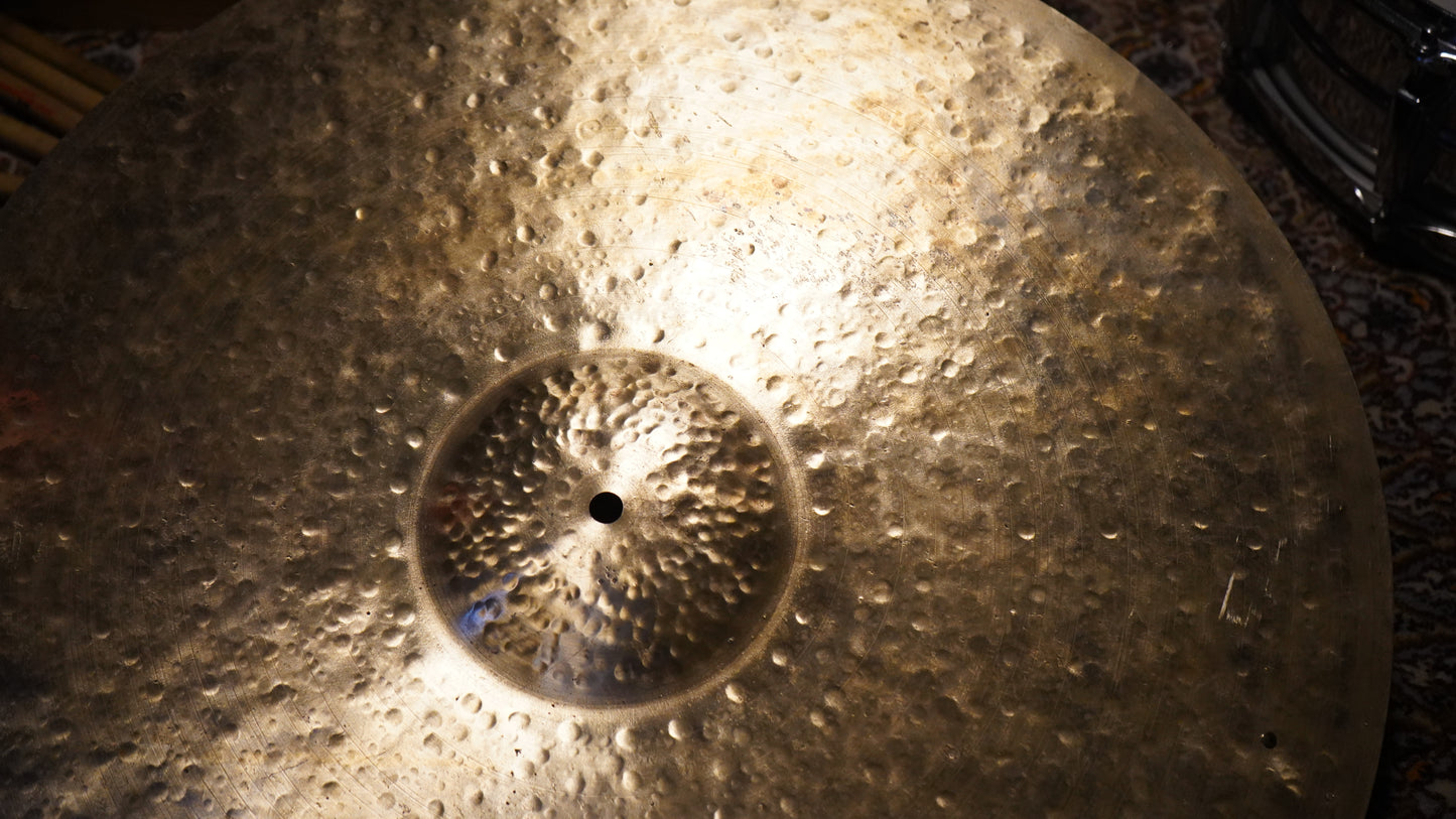 23" Gregory Hutchinson Signature Series 2897g
