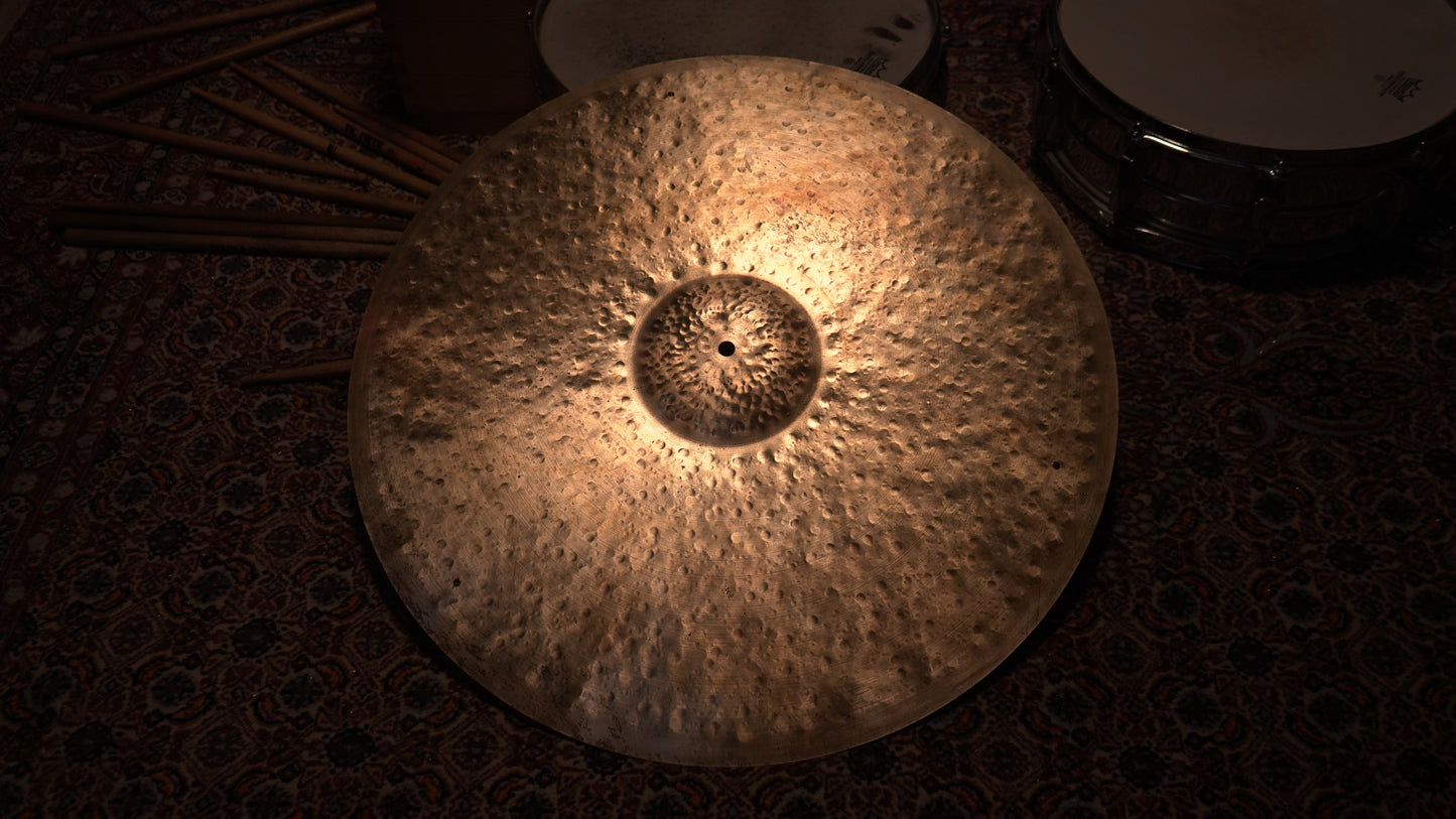 23" Gregory Hutchinson Signature Series 2897g