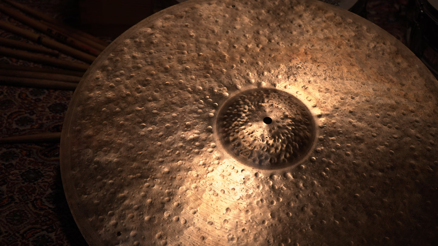 23" Gregory Hutchinson Signature Series 2897g
