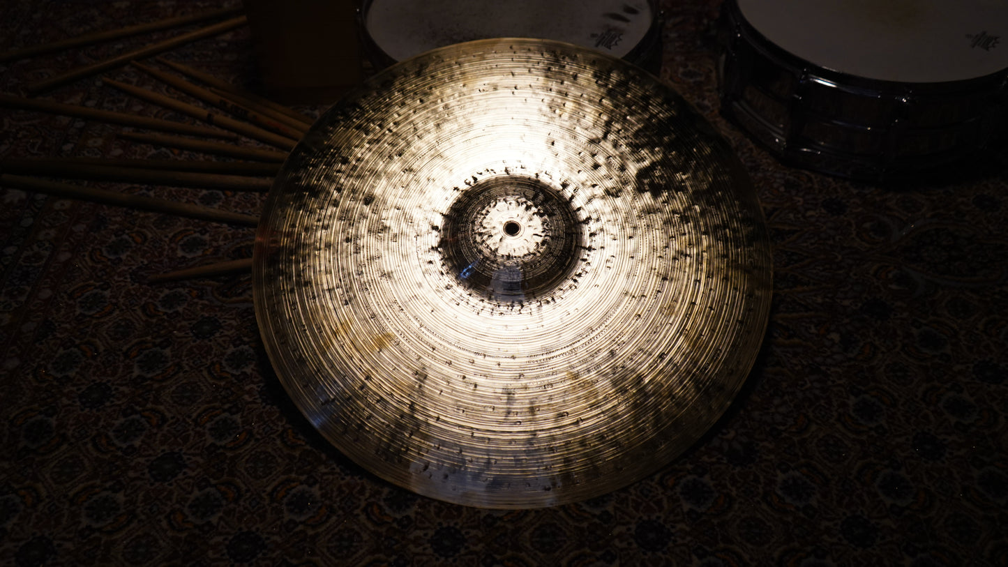 21" Gregory Hutchinson Signature Series 2133g