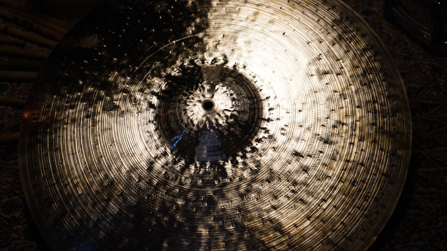21" Gregory Hutchinson Signature Series 2133g