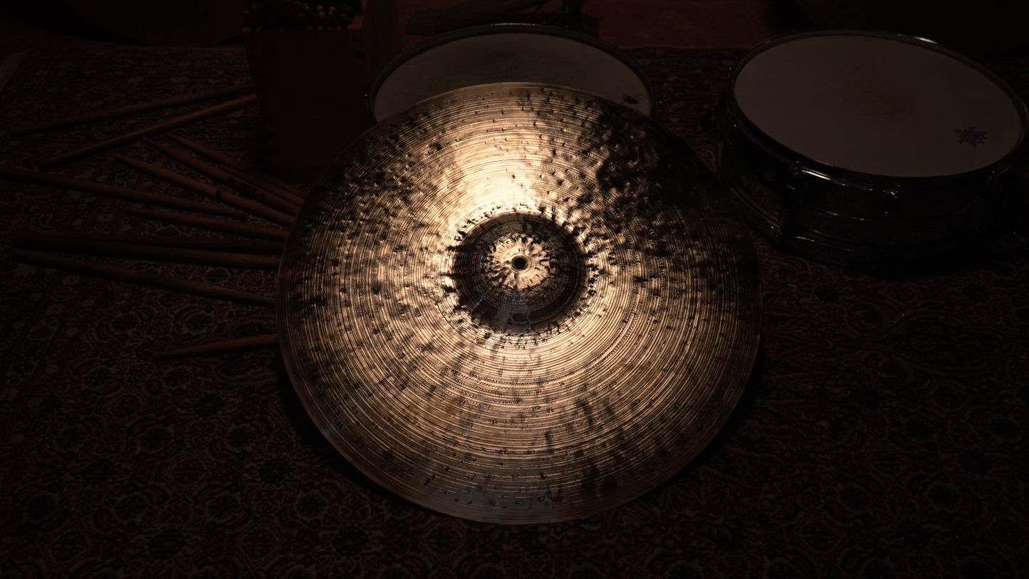 21" Gregory Hutchinson Signature Series 2133g