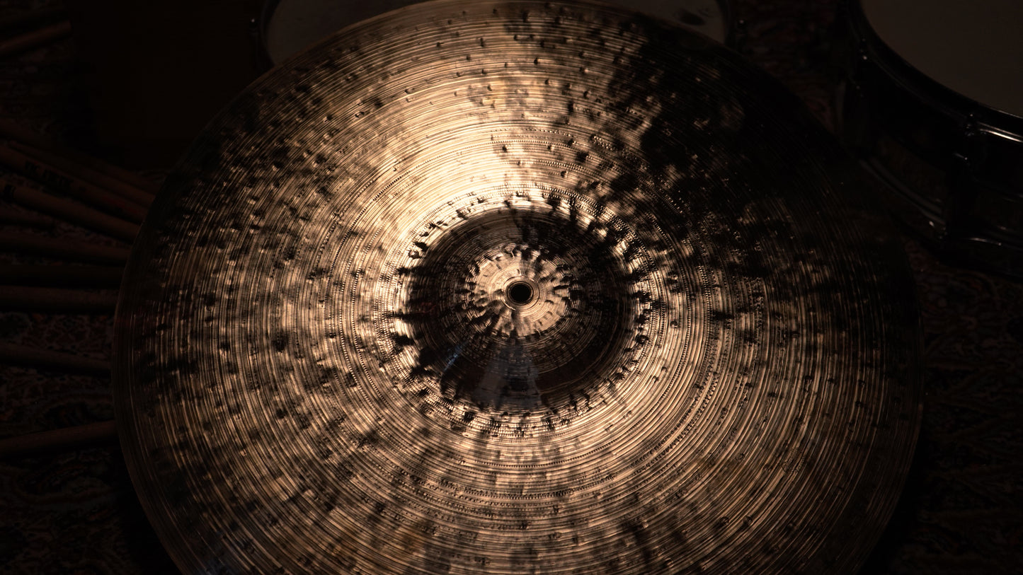 21" Gregory Hutchinson Signature Series 2133g