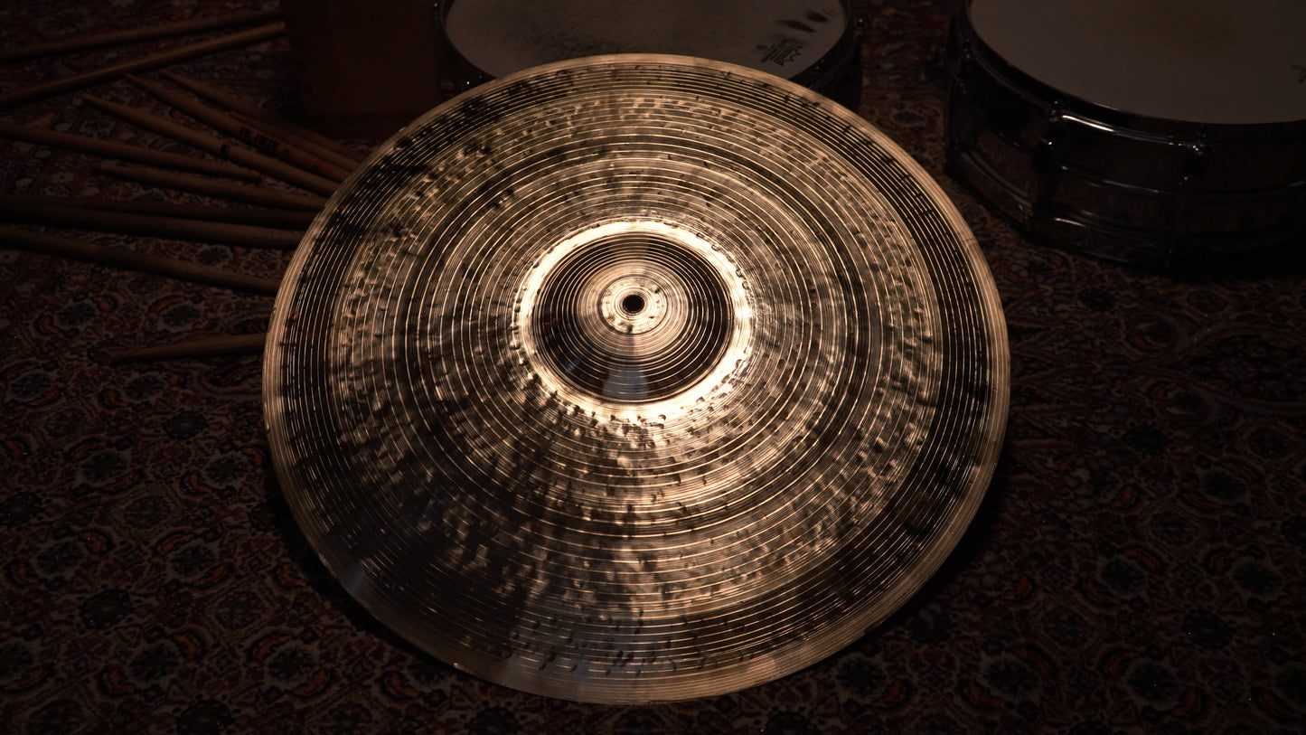 21" Gregory Hutchinson Signature Series 2180g