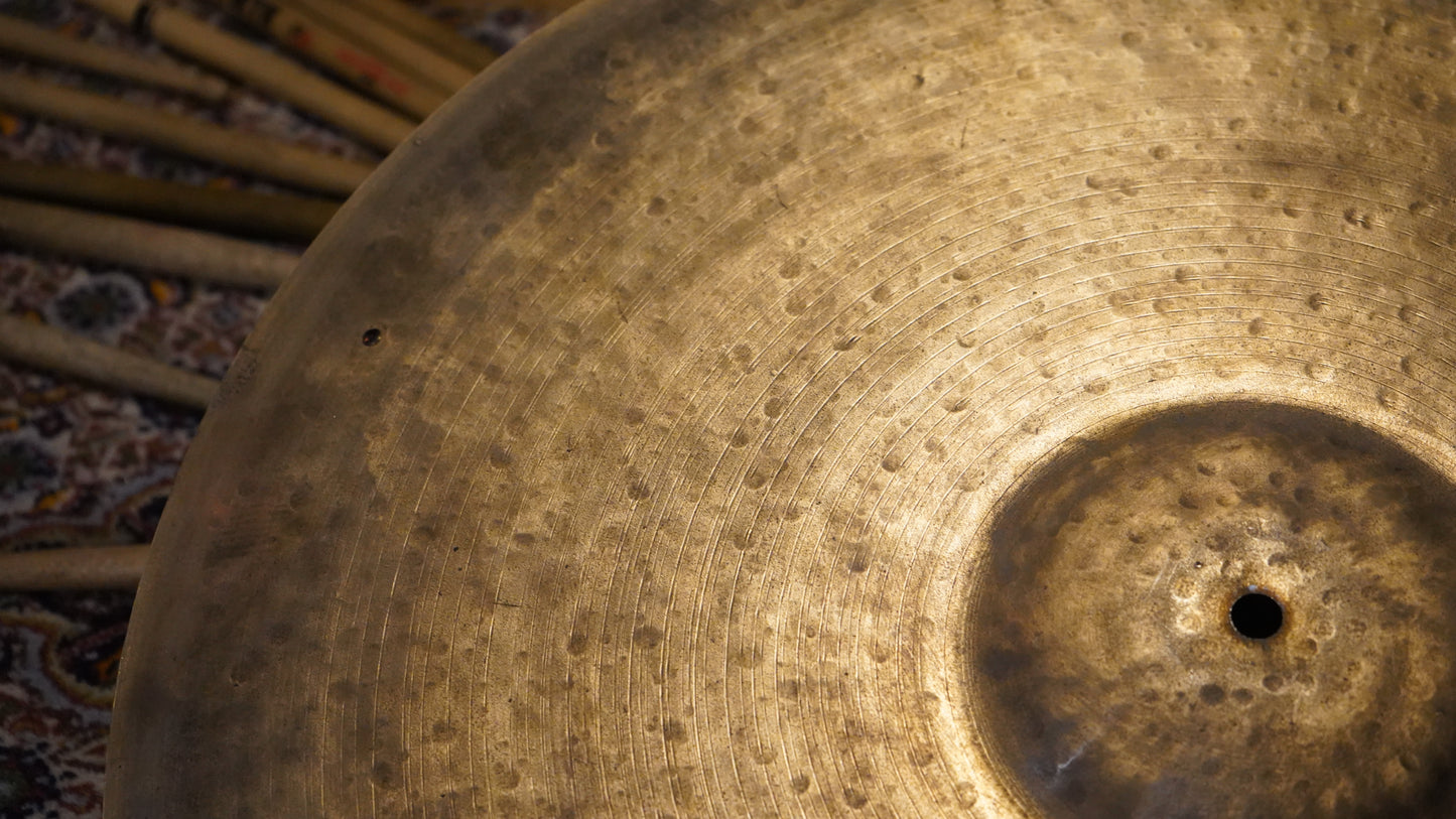 23" Gregory Hutchinson Signature Series 2707g