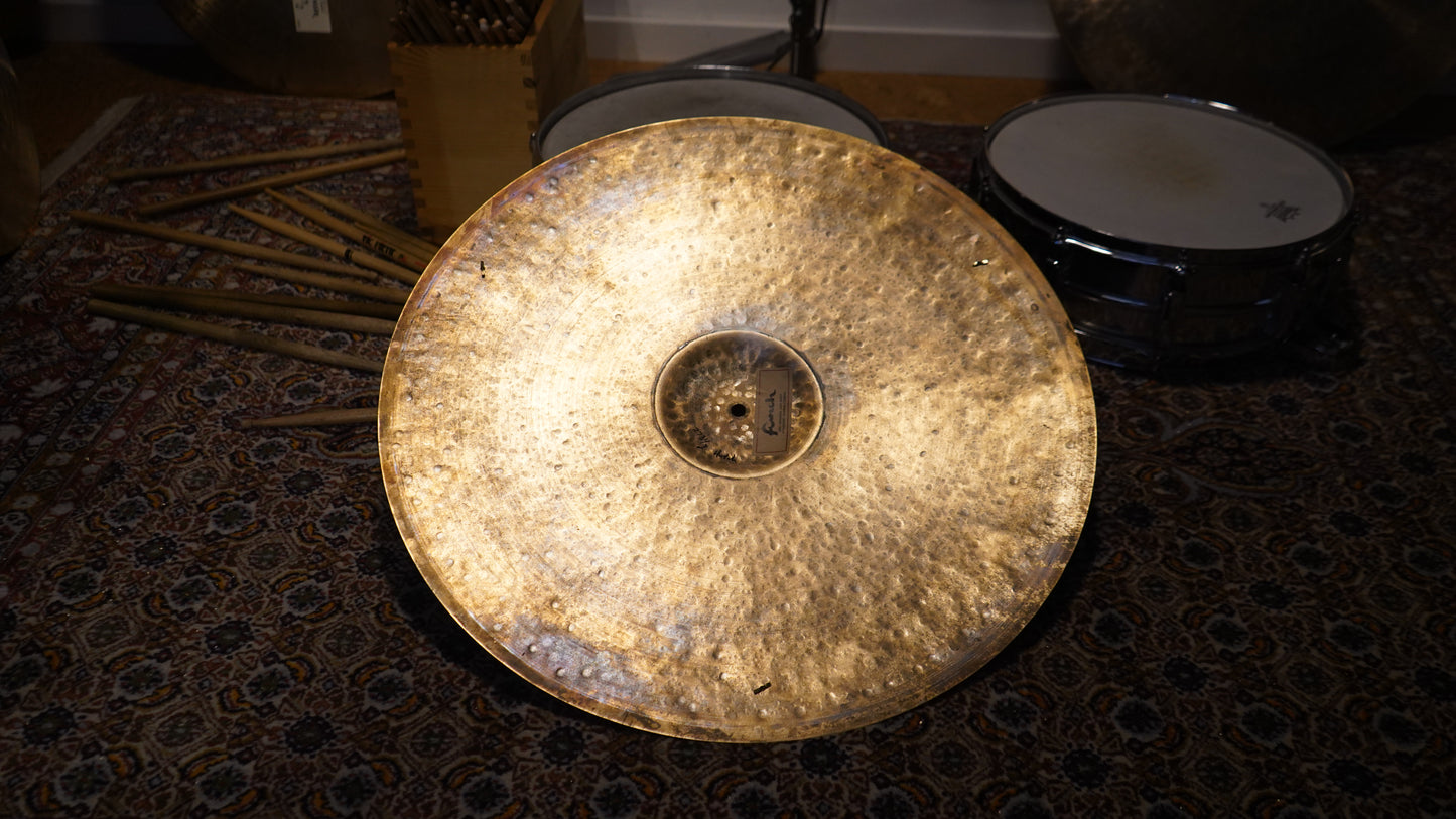 23" Gregory Hutchinson Signature Series 2734g