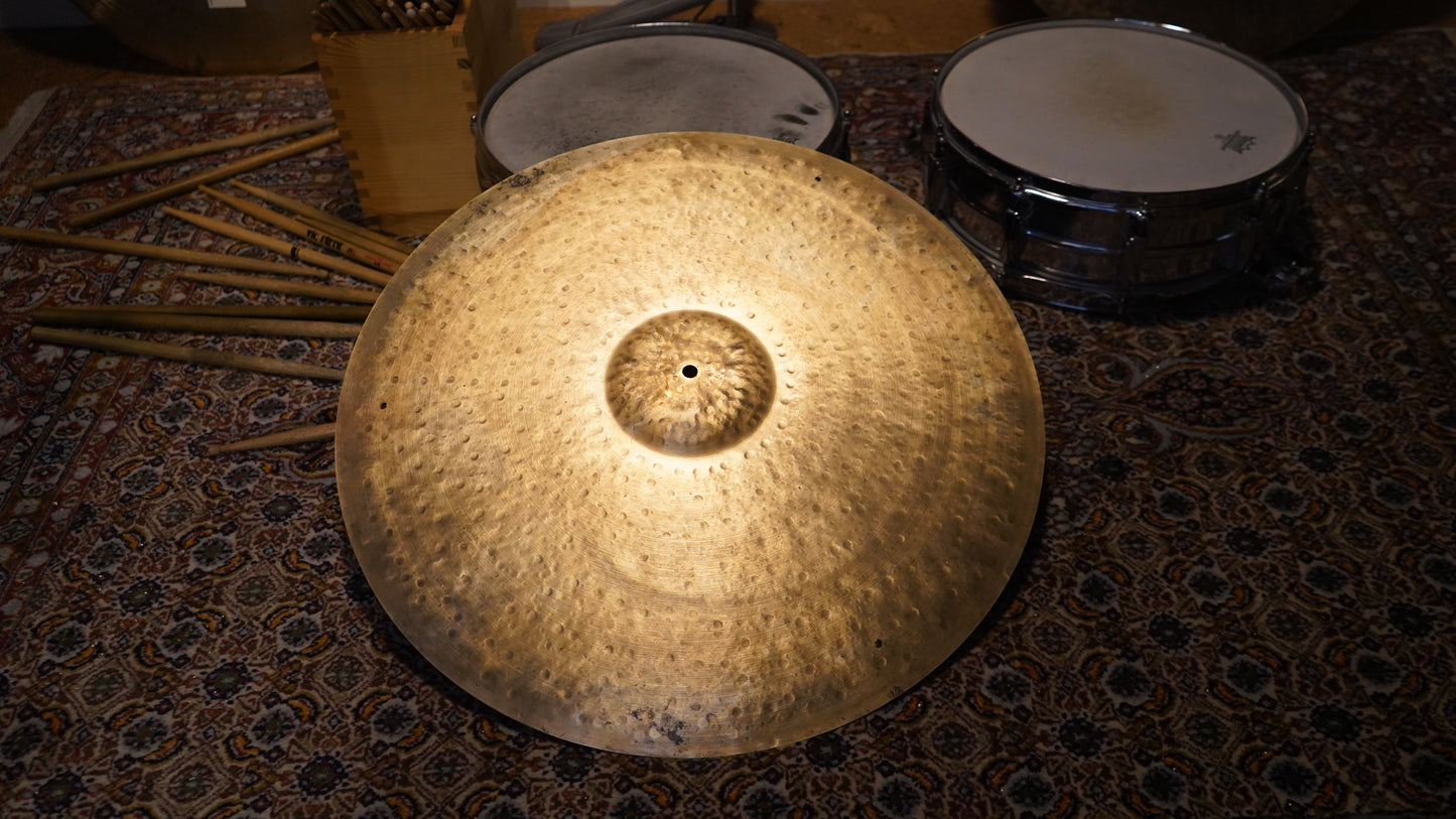 23" Gregory Hutchinson Signature Series 2734g
