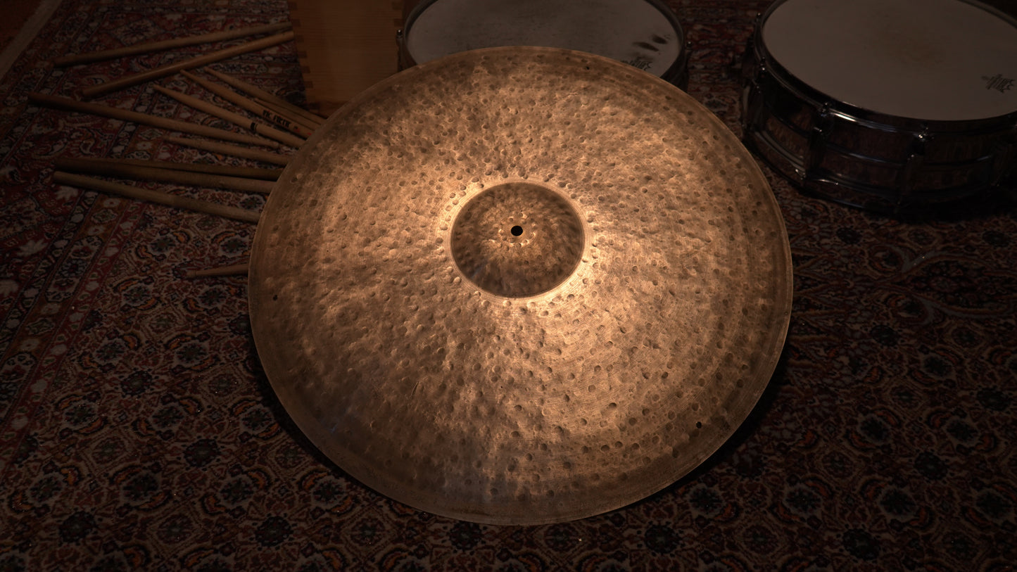 23" Gregory Hutchinson Signature Series 2777g