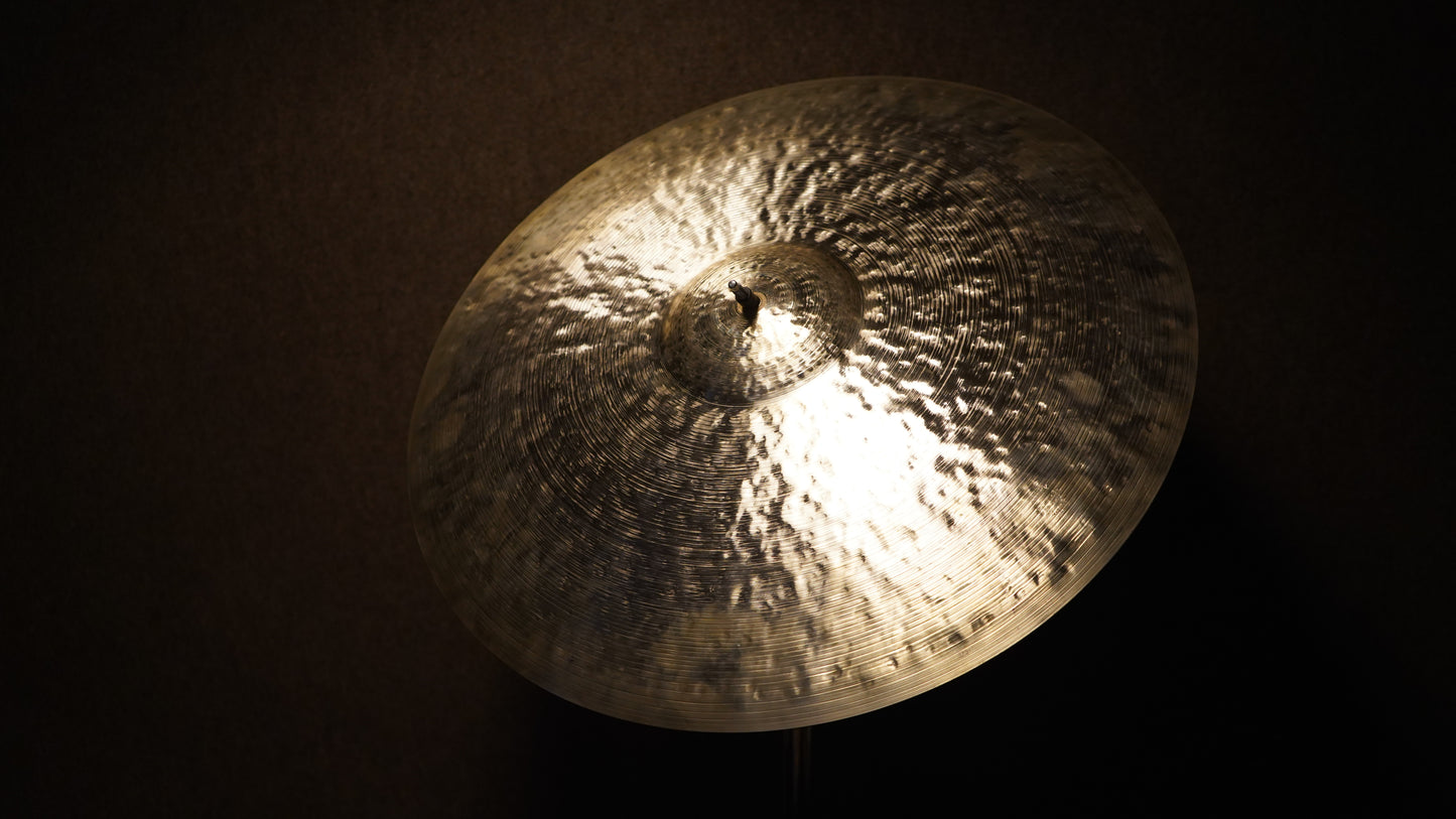 22" TW Tribute 2399g