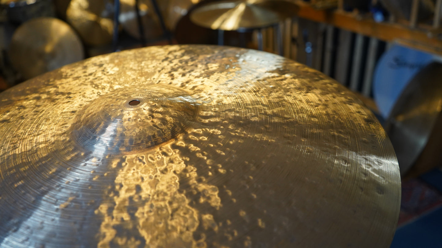 22" TW Tribute 2220g