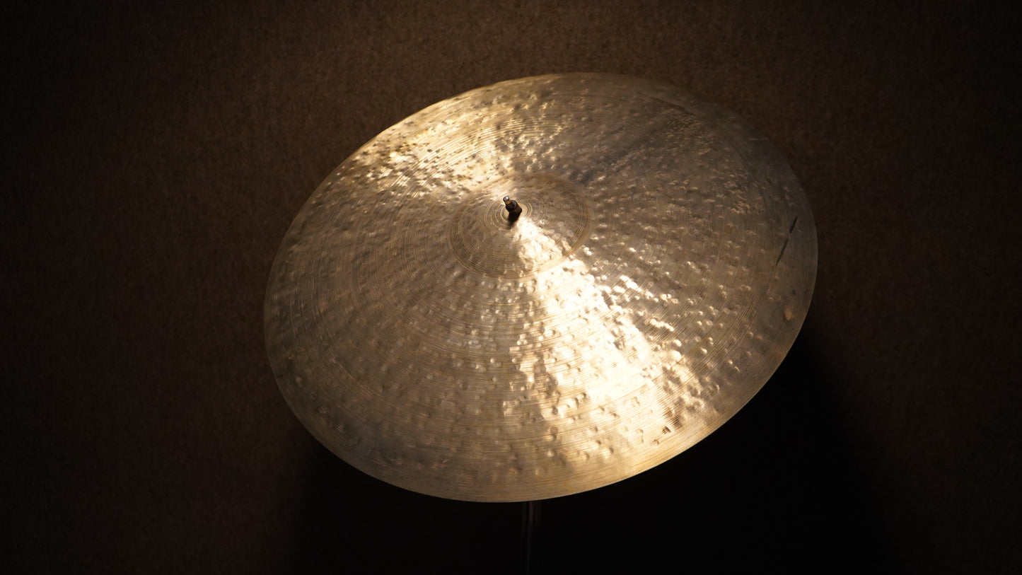 22" TW Tribute 2220g