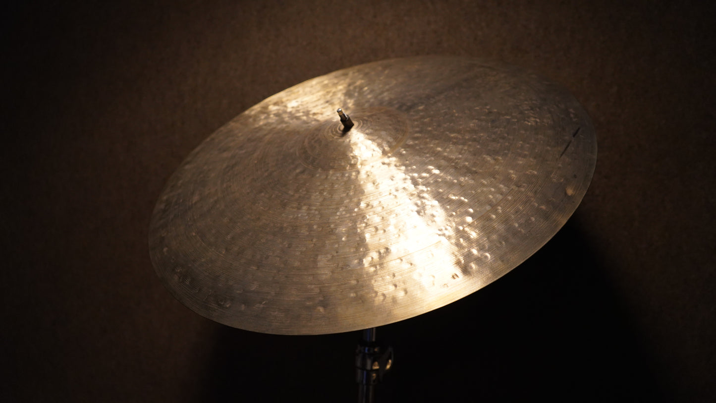 22" TW Tribute 2220g