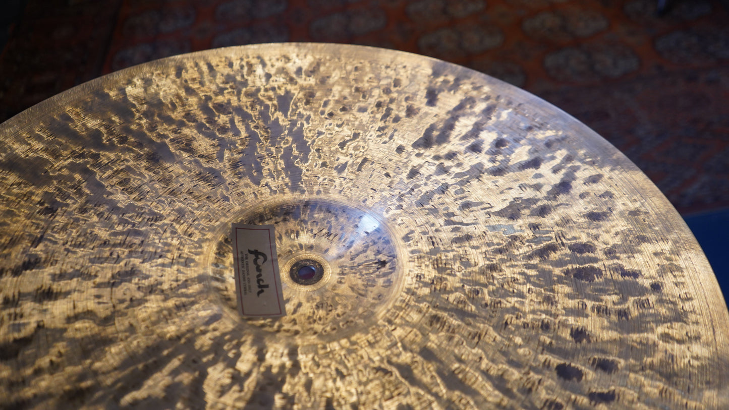 22" TW Tribute 2377g