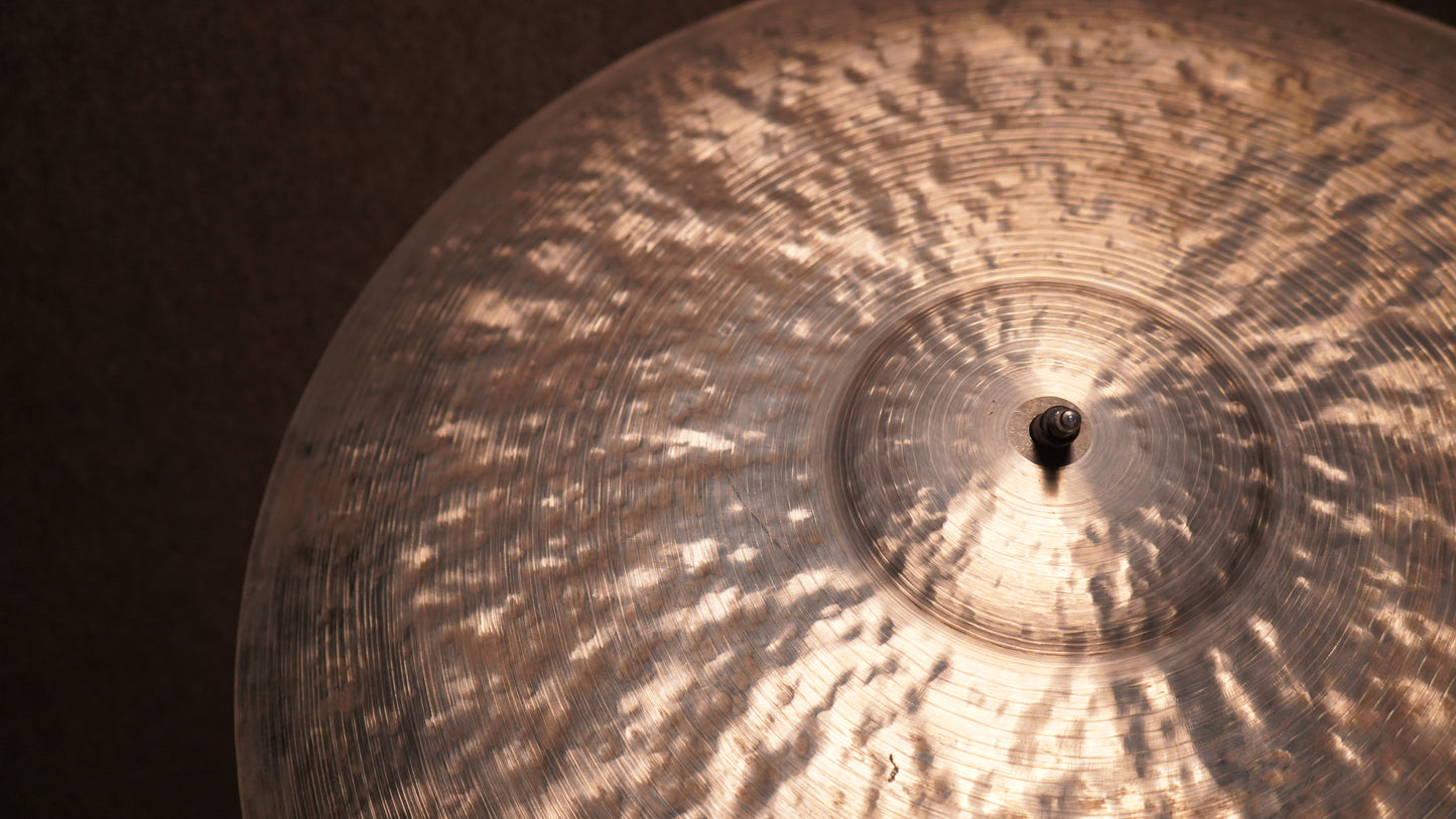 22" TW Tribute 2377g