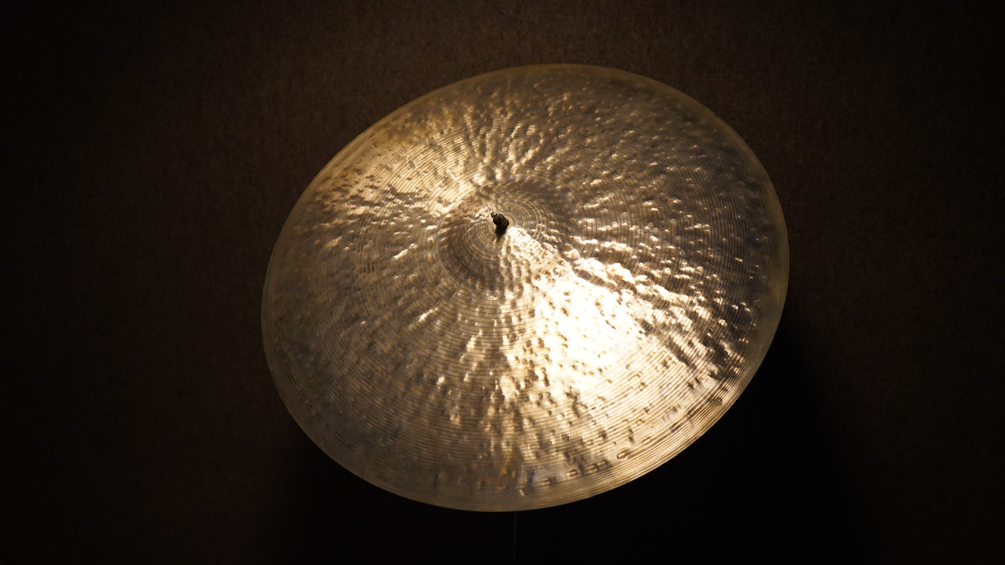 22" TW Tribute 2243g