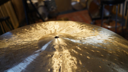 23" Nefertiti 2651g