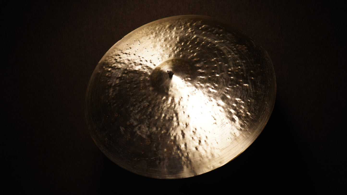 23" Nefertiti 2651g