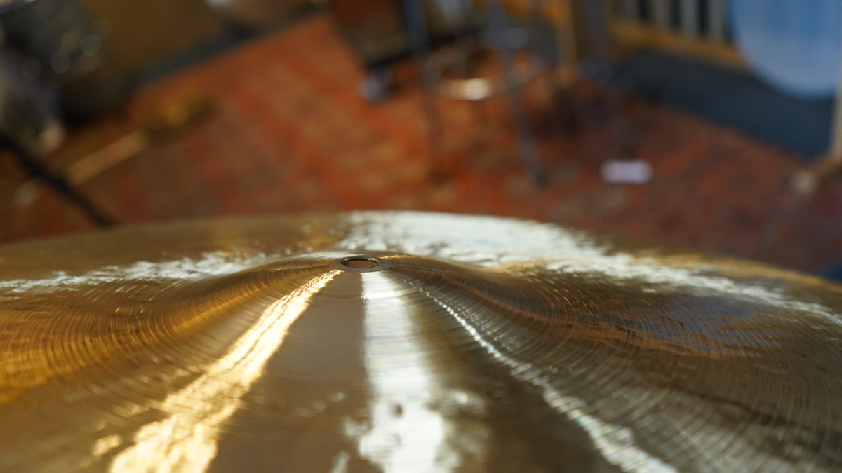 23" Nefertiti 2716g