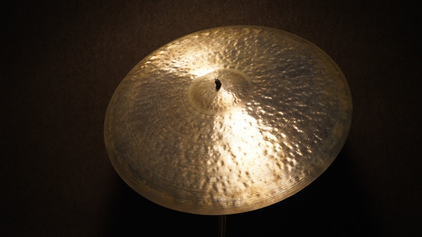 23" TW Tribute 2808g