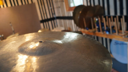 18" Hand Formed Big Bell 1479g