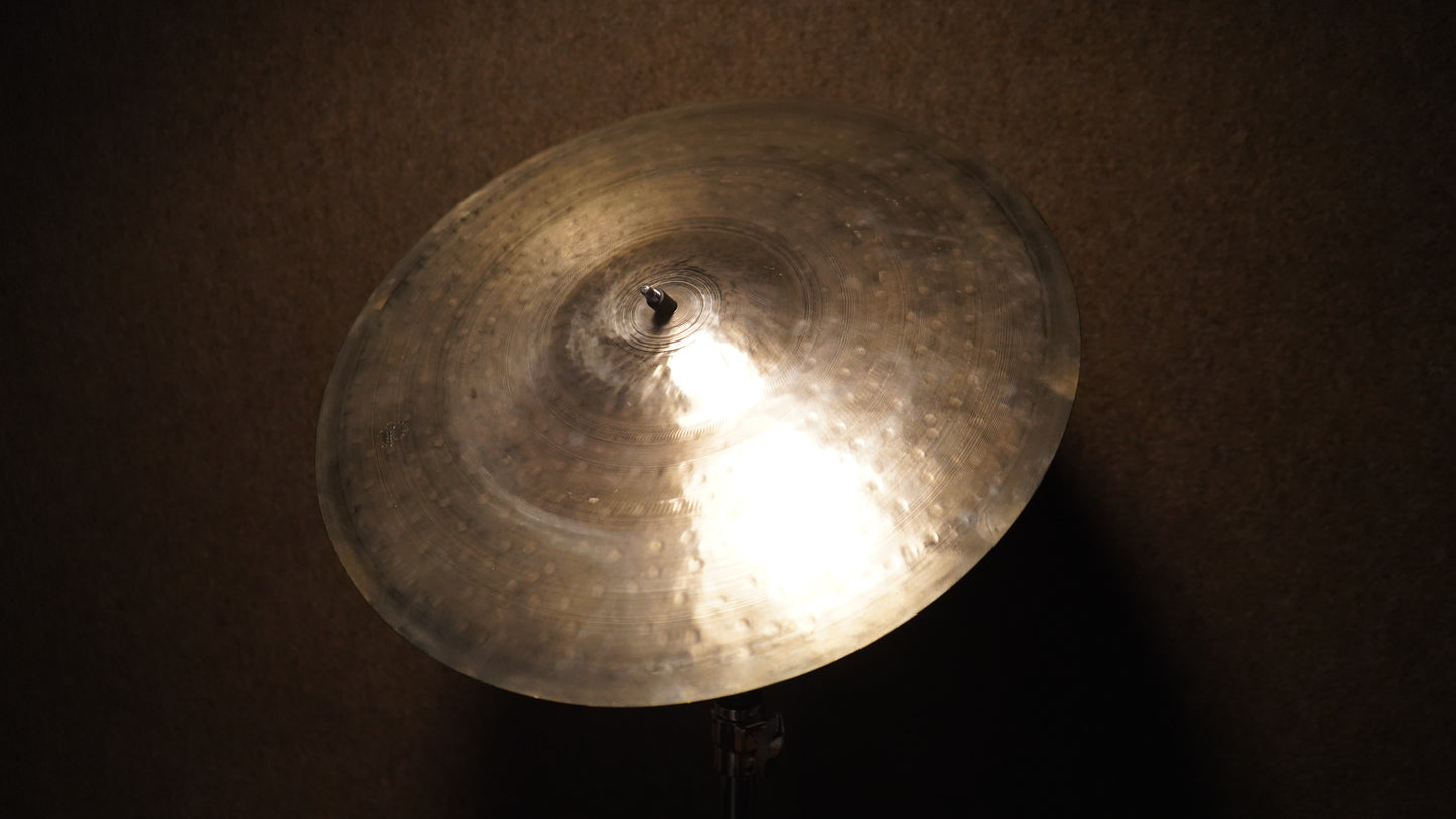 18" Hand Formed Big Bell 1479g