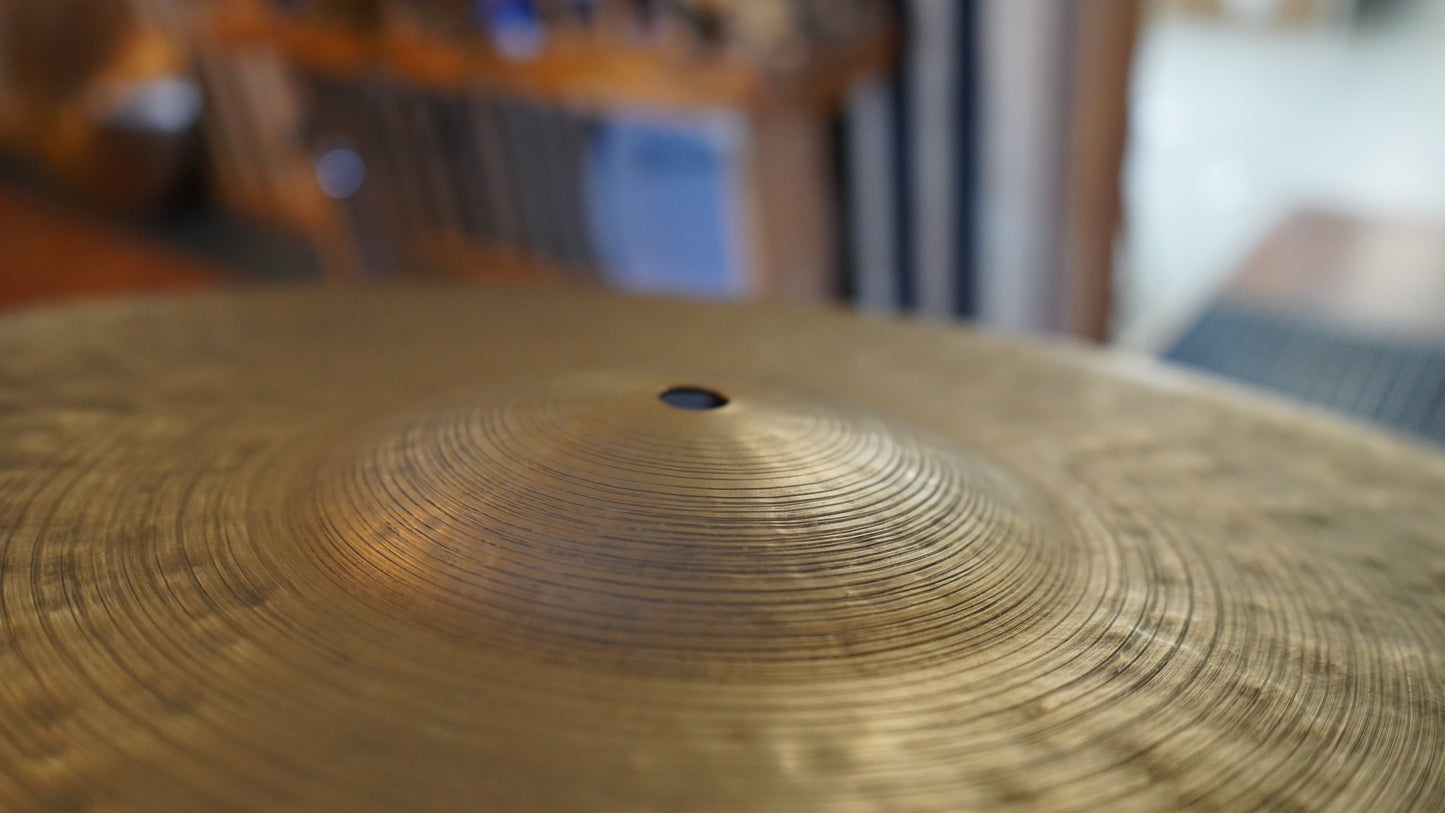 22" TW Tribute 2382g