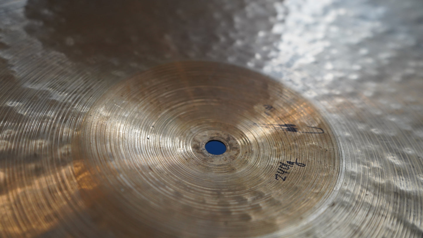 22" TW Tribute 2401g