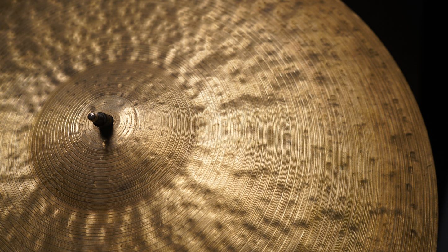 22" TW Tribute 2541g