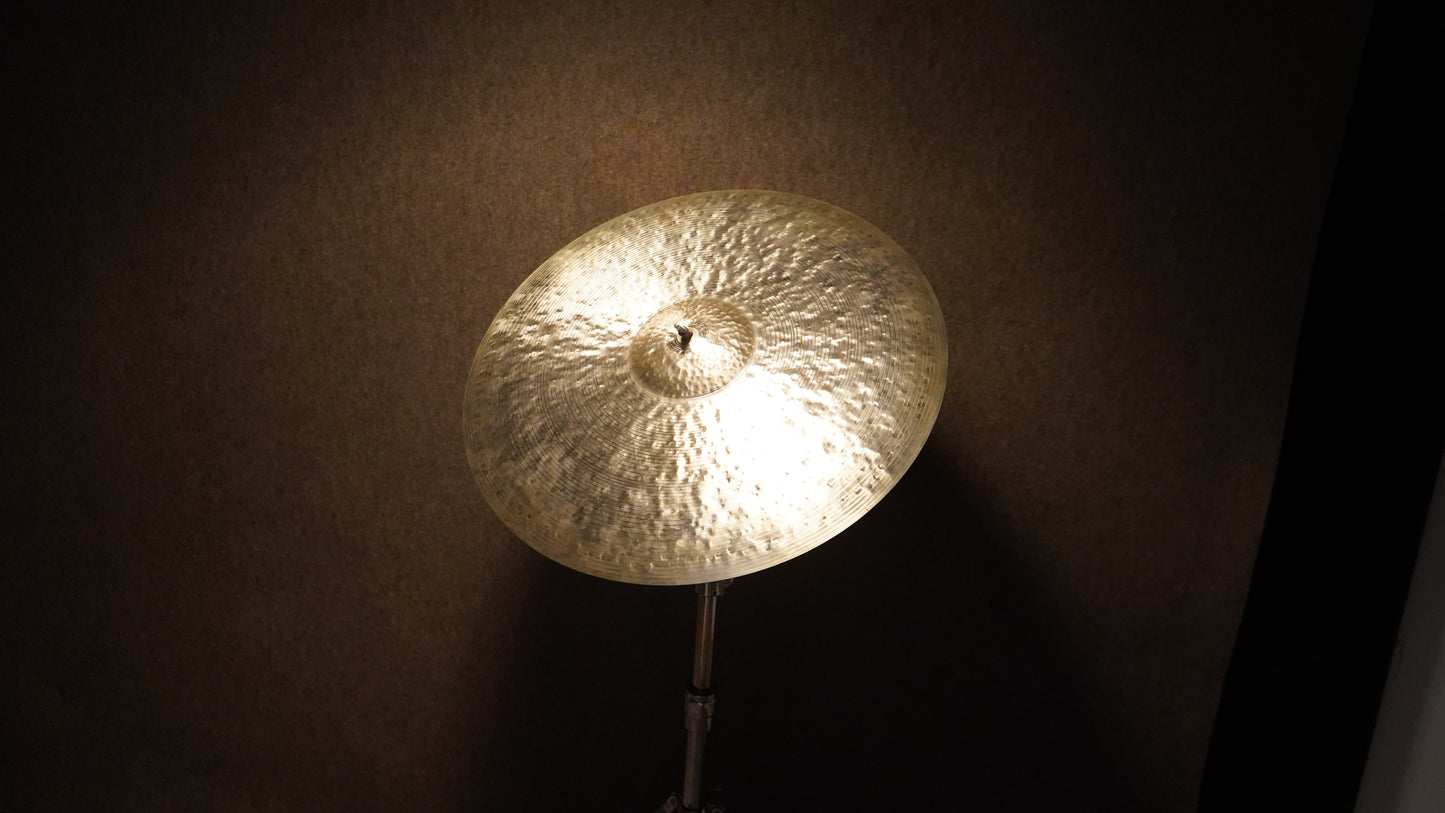 22" TW Tribute 2418g