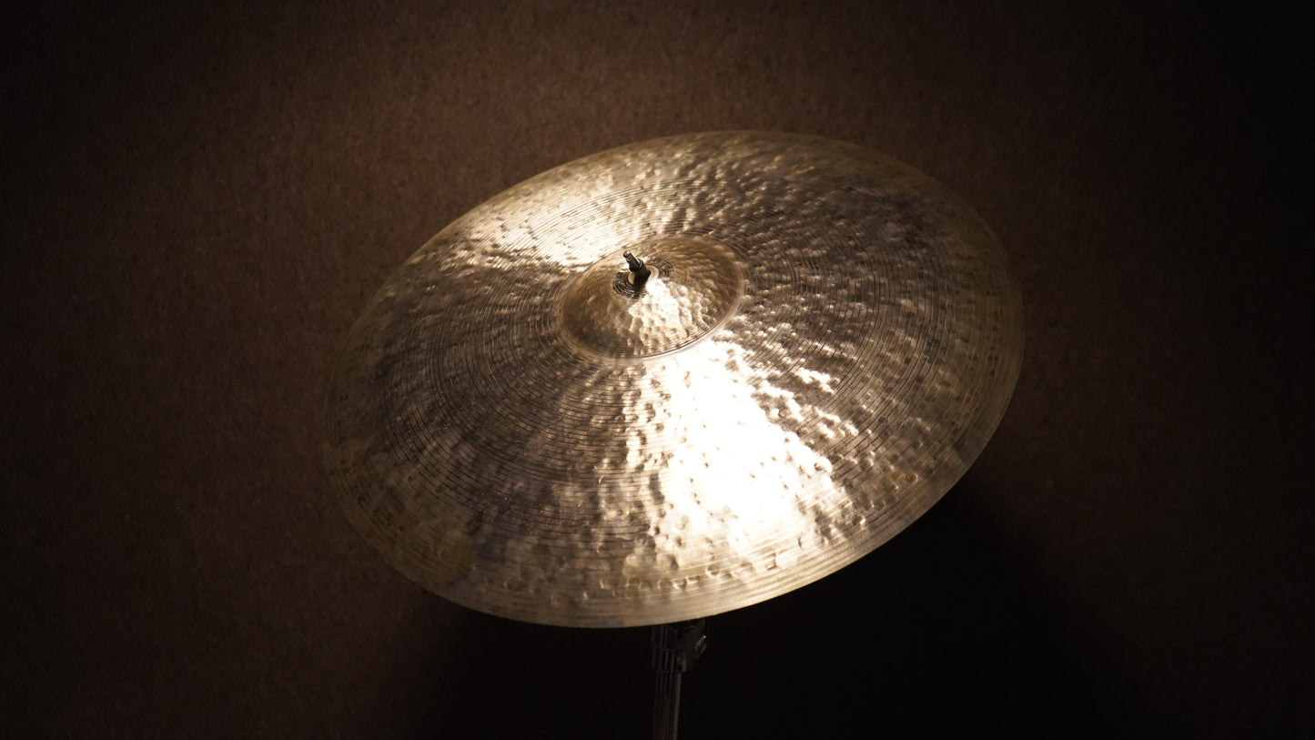 22" TW Tribute 2418g