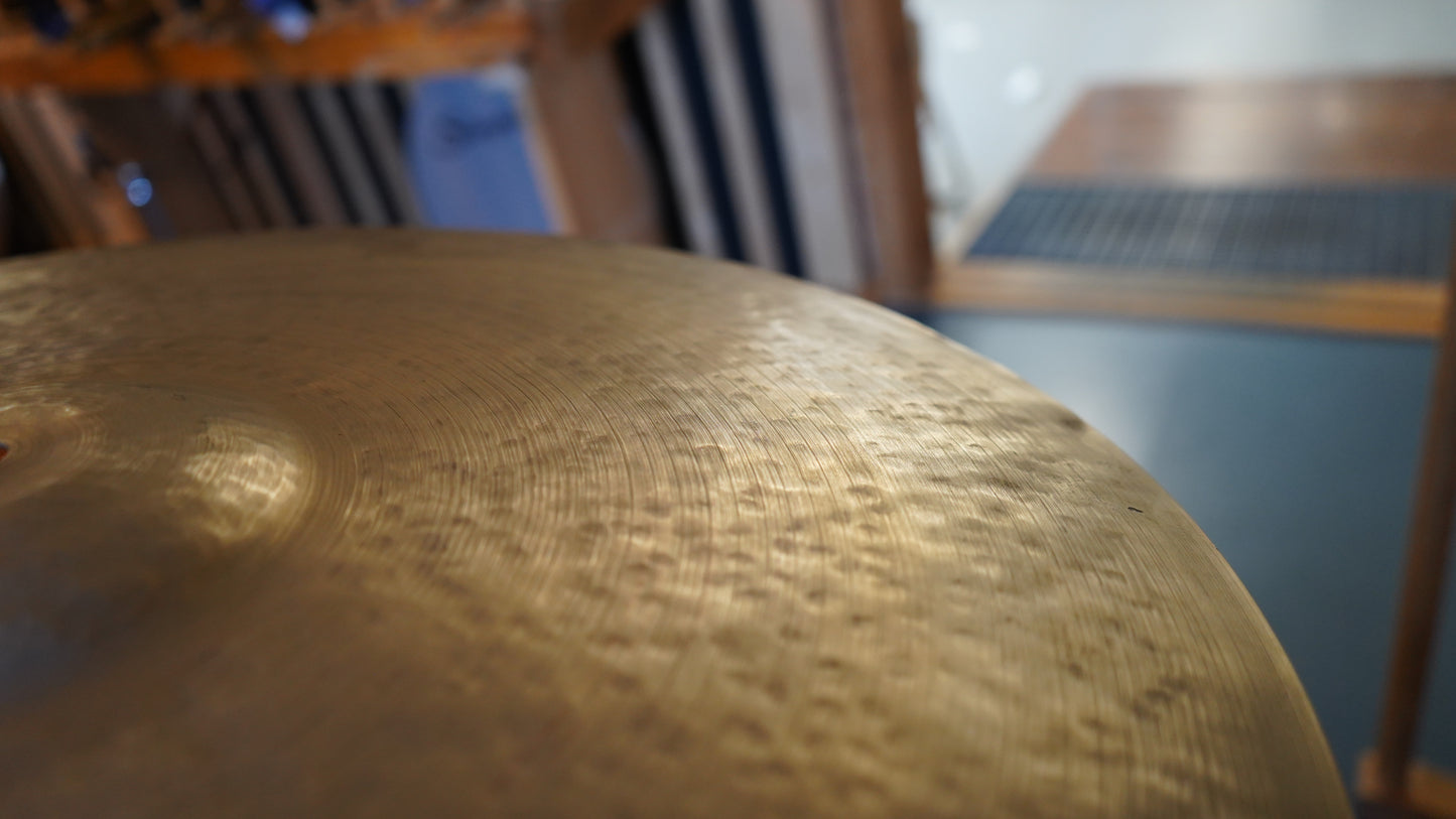 22" Nefertiti 2309g