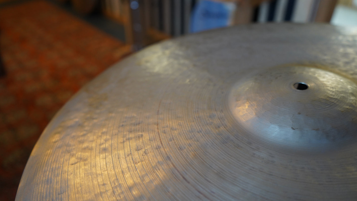 22" Nefertiti 2309g