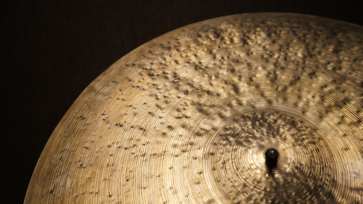 23" Nefertiti 2520g