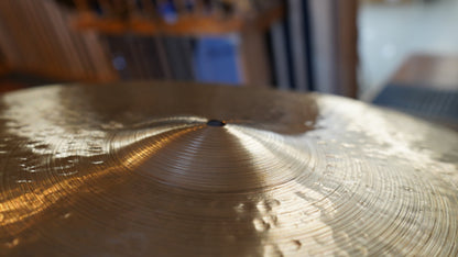 23" Nefertiti 2686g
