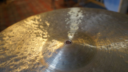 23" Nefertiti 2669g