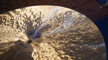 23" Nefertiti CB 2541g