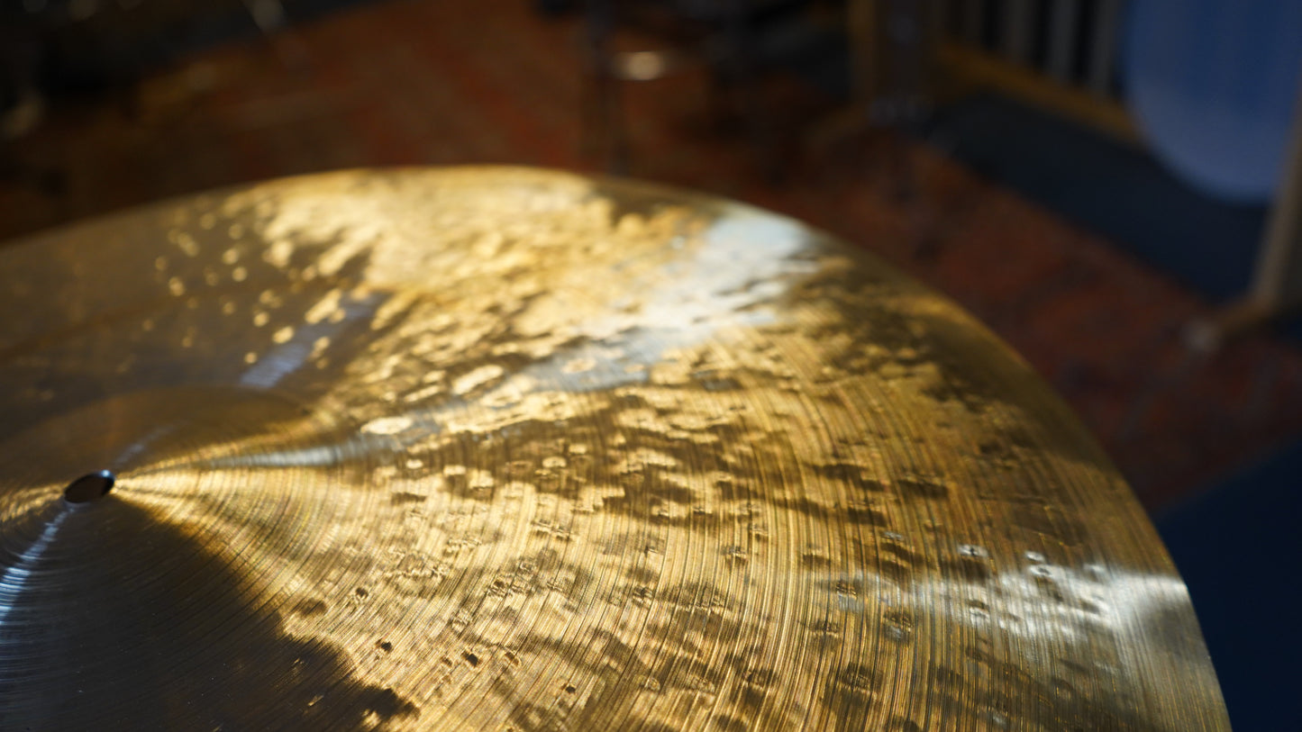 23" Nefertiti CB 2541g
