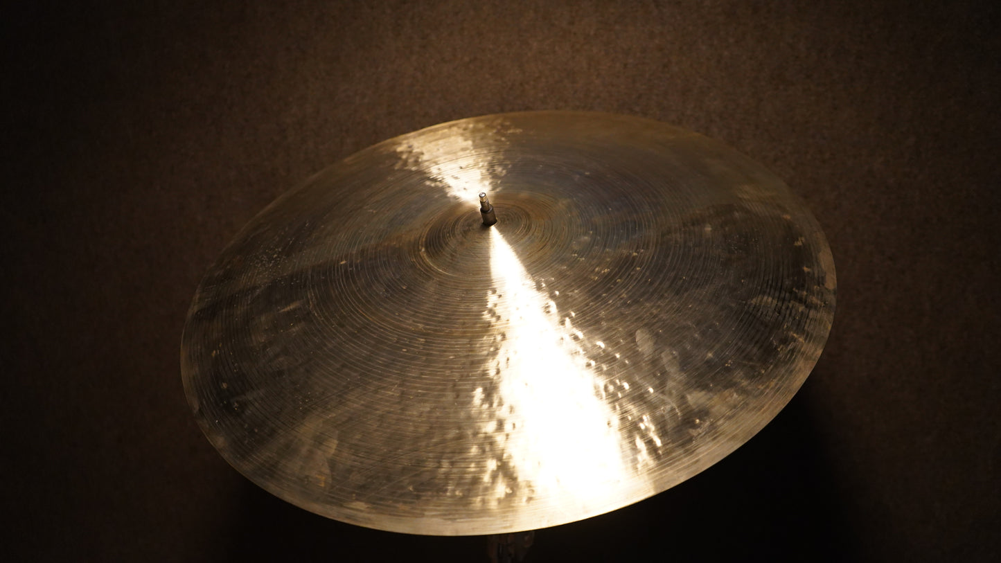23" Nefertiti CB 2541g