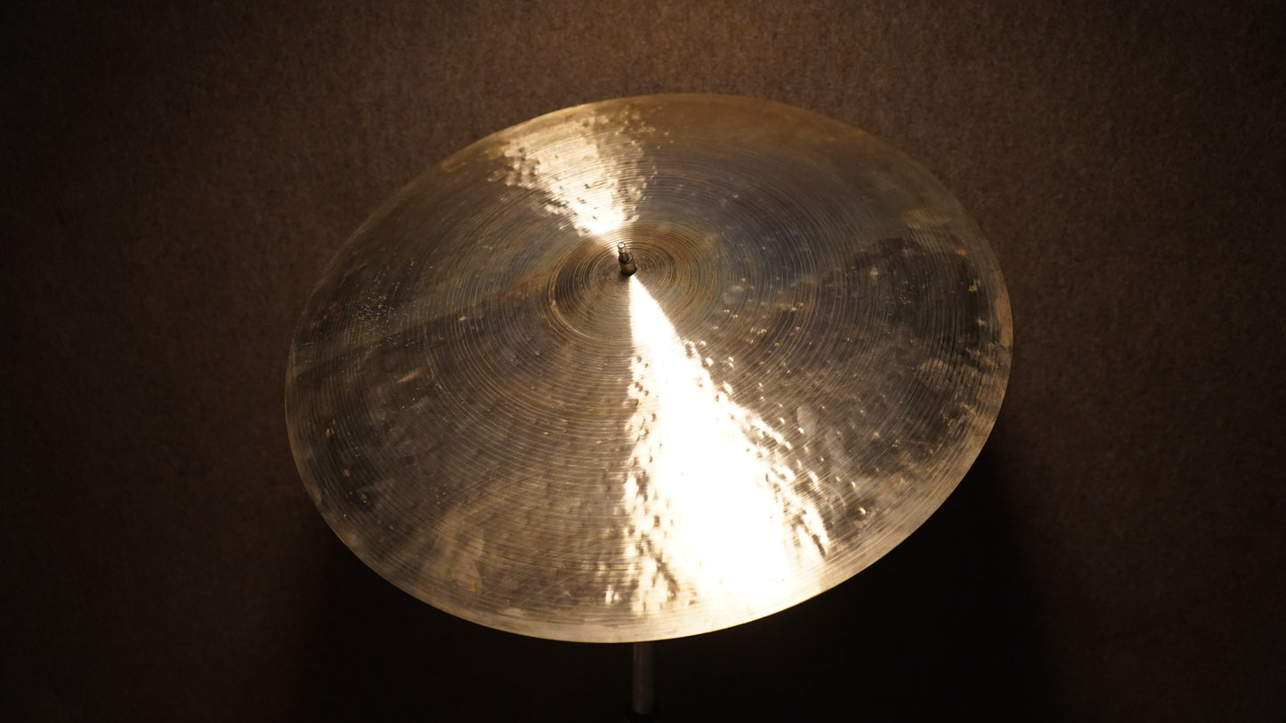 23" Nefertiti CB 2541g
