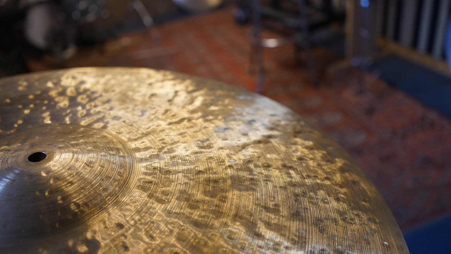 22" TW Tribute 2484g