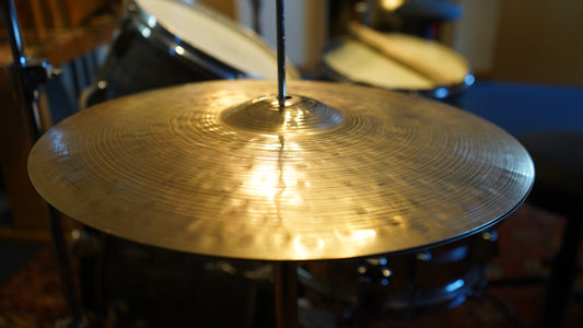 15" Nefertiti Hi-hats 974 / 1138g