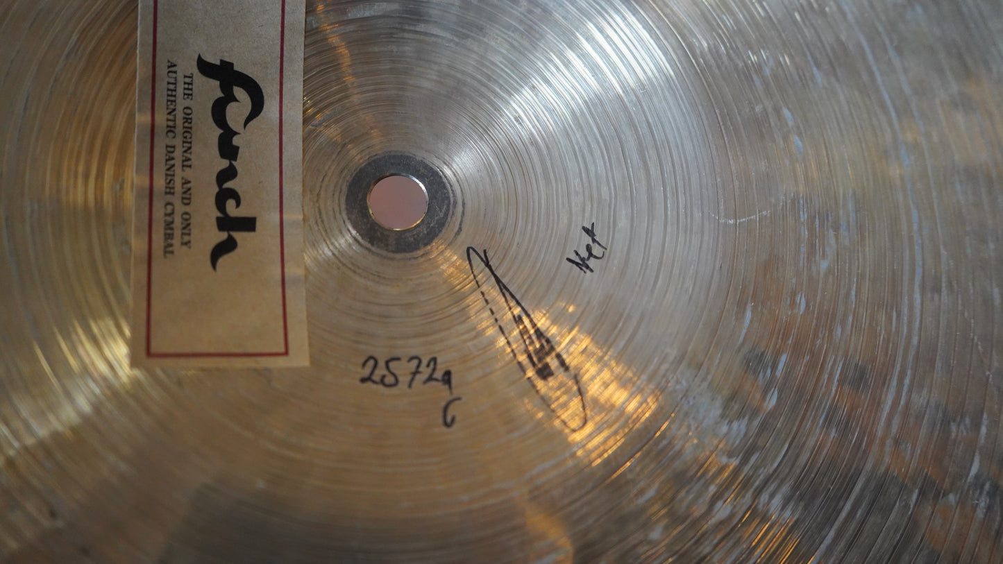 23" Nefertiti 2572g